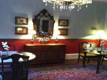 Oak Manor Inn Hartsville Exteriör bild